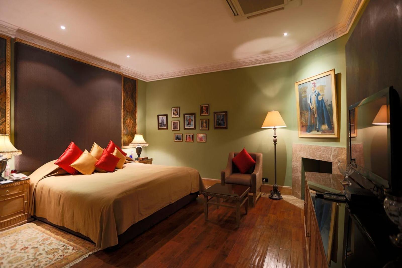 Hotel Prithvi-Raj Near Delhi Airport Nuova Delhi Esterno foto
