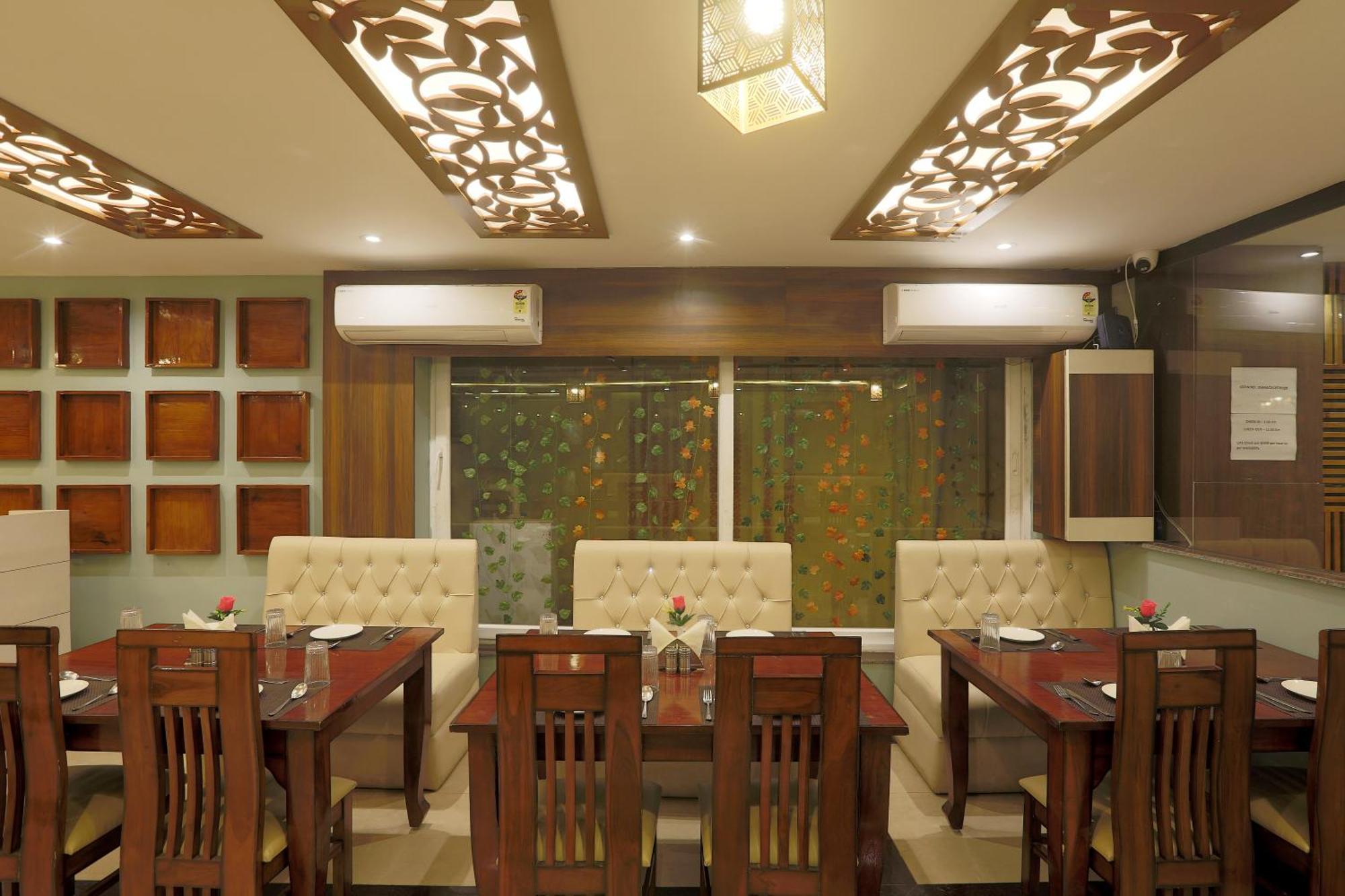 Hotel Prithvi-Raj Near Delhi Airport Nuova Delhi Esterno foto